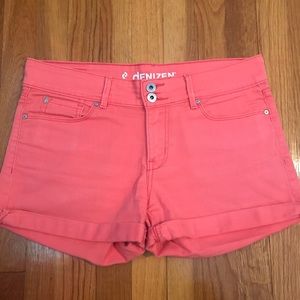 Pink Levi’s Denizen Shorts
